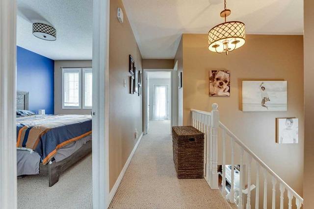 31 Succession Cres, House attached with 3 bedrooms, 4 bathrooms and 3 parking in Barrie ON | Image 20