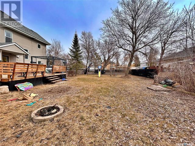 808 Main Street, House detached with 4 bedrooms, 3 bathrooms and null parking in Moosomin SK | Image 46