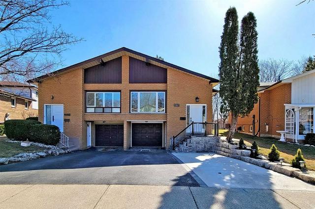 3307 Tallmast Cres, House semidetached with 4 bedrooms, 2 bathrooms and 4 parking in Mississauga ON | Image 1