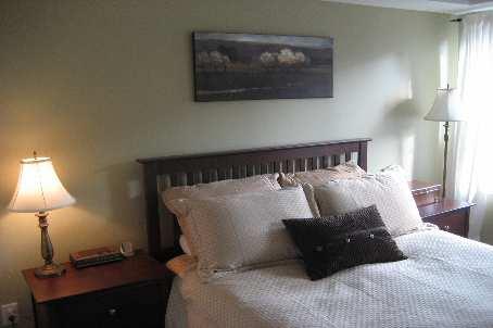 th52 - 93 The Queensway, Townhouse with 2 bedrooms, 2 bathrooms and 1 parking in Toronto ON | Image 5