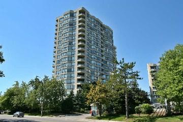 1012 - 75 King St E, Condo with 2 bedrooms, 2 bathrooms and 3 parking in Mississauga ON | Image 1