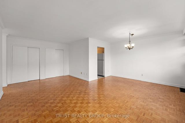 303 - 160 The Donway W, Condo with 2 bedrooms, 1 bathrooms and 1 parking in Toronto ON | Image 12