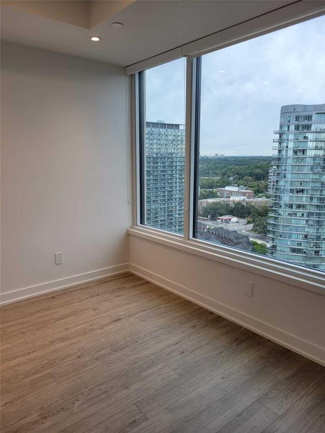 2817 - 1926 Lake Shore Blvd W, Condo with 1 bedrooms, 2 bathrooms and 1 parking in Toronto ON | Image 2