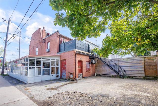 110 Donlands Ave S, Home with 2 bedrooms, 2 bathrooms and 2 parking in Toronto ON | Image 21