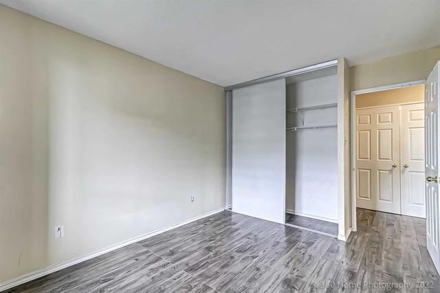 1002 - 5 Lisa St, Condo with 3 bedrooms, 2 bathrooms and 1 parking in Brampton ON | Image 17
