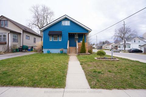 4397 Homewood Ave, House detached with 3 bedrooms, 2 bathrooms and 4 parking in Niagara Falls ON | Card Image