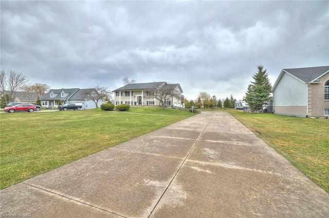 1448 Allanport Road, House detached with 4 bedrooms, 2 bathrooms and 12 parking in Thorold ON | Image 39