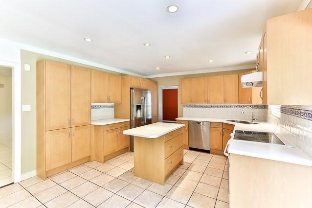 22 Montressor Dr, House detached with 4 bedrooms, 4 bathrooms and 2 parking in Toronto ON | Image 10