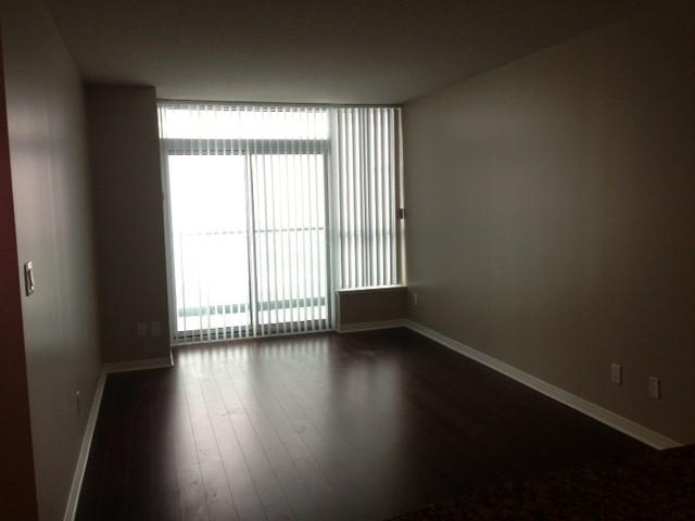 1210 - 4900 Glen Erin Dr, Condo with 1 bedrooms, 1 bathrooms and 1 parking in Mississauga ON | Image 12