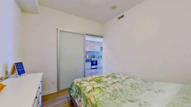 707 - 435 Richmond St W, Condo with 1 bedrooms, 2 bathrooms and 0 parking in Toronto ON | Image 3