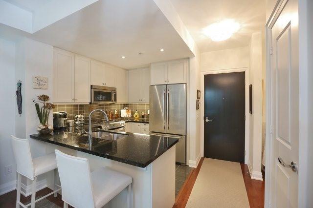 426 - 11 Bronte Rd, Condo with 1 bedrooms, 1 bathrooms and 1 parking in Oakville ON | Image 5