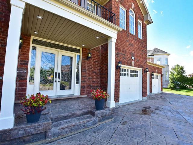 68 Bloomsbury Ave, House detached with 5 bedrooms, 6 bathrooms and 6 parking in Brampton ON | Image 12