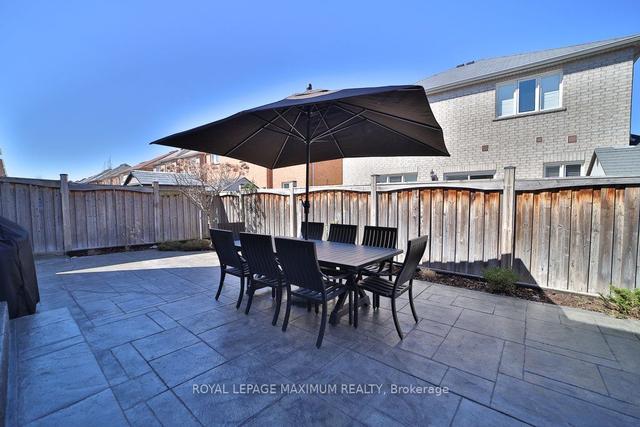 57 Credo Dr, House detached with 4 bedrooms, 4 bathrooms and 6 parking in Vaughan ON | Image 32