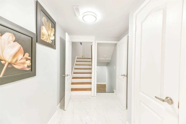 98 - 4 Litchfield Crt, Townhouse with 4 bedrooms, 3 bathrooms and 2 parking in Toronto ON | Image 37