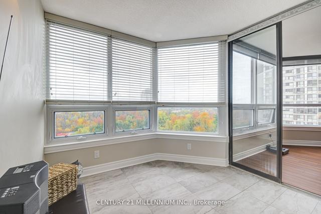 1103 - 8 Lisa St, Condo with 2 bedrooms, 2 bathrooms and 2 parking in Brampton ON | Image 7