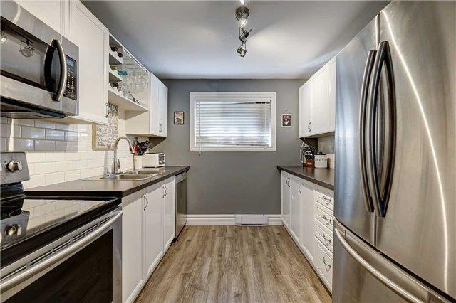 104 Loggers Run Rd, Townhouse with 3 bedrooms, 2 bathrooms and 1 parking in Barrie ON | Image 6