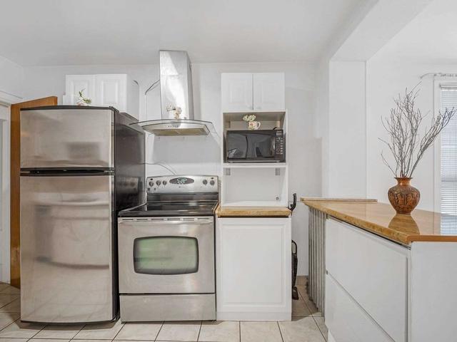 2518 Lake Shore Blvd W, House detached with 3 bedrooms, 3 bathrooms and 2 parking in Toronto ON | Image 19