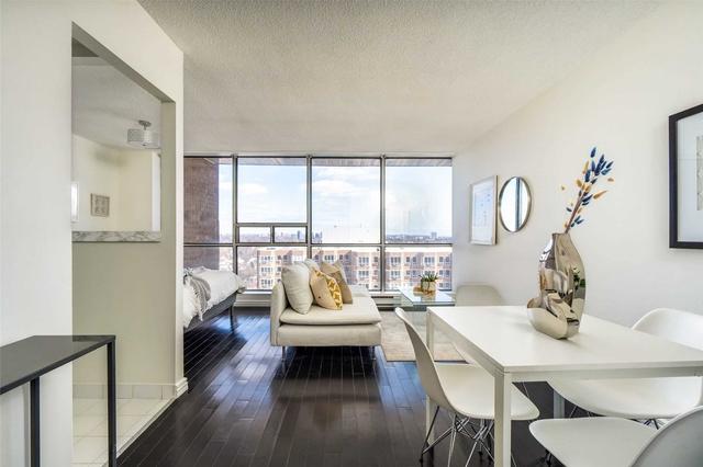 1204 - 914 Yonge St, Condo with 0 bedrooms, 1 bathrooms and 0 parking in Toronto ON | Image 19