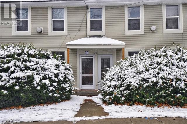 27 Dublin Street S, House other with 5 bedrooms, 4 bathrooms and 4 parking in Guelph ON | Image 3