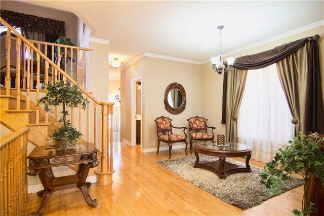 191 Weston Dr, House detached with 4 bedrooms, 3 bathrooms and 4 parking in Milton ON | Image 5