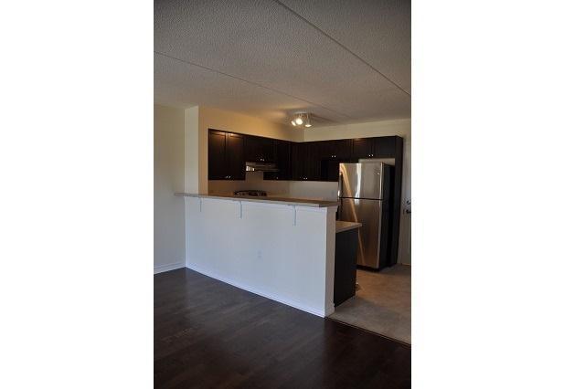 203 - 1380 Main St E, Condo with 2 bedrooms, 1 bathrooms and 1 parking in Milton ON | Image 10