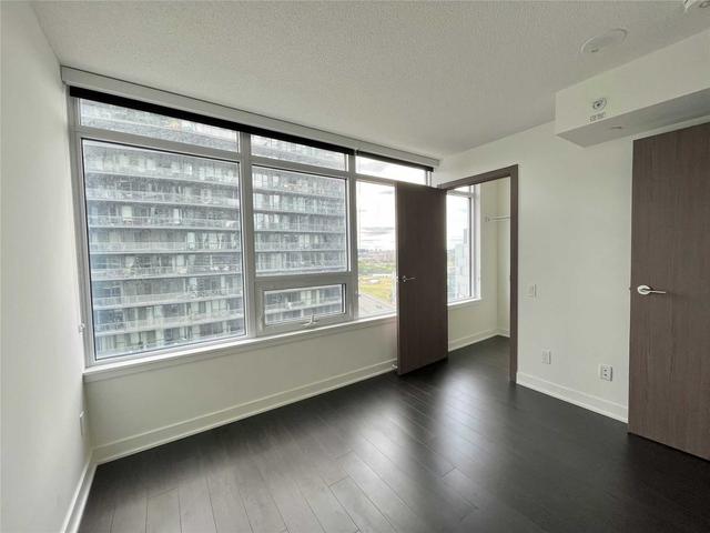 1703 - 19 Bathurst St, Condo with 1 bedrooms, 1 bathrooms and 0 parking in Toronto ON | Image 7