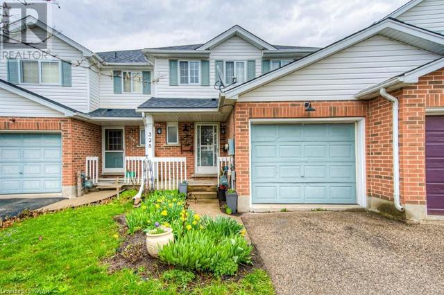 328 Sable Court, House attached with 3 bedrooms, 2 bathrooms and 4 parking in Waterloo ON | Card Image