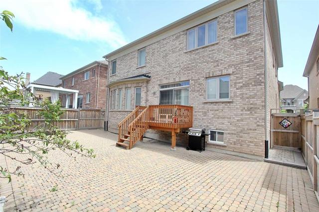 44 Cannington Cres, House detached with 4 bedrooms, 4 bathrooms and 6 parking in Brampton ON | Image 20