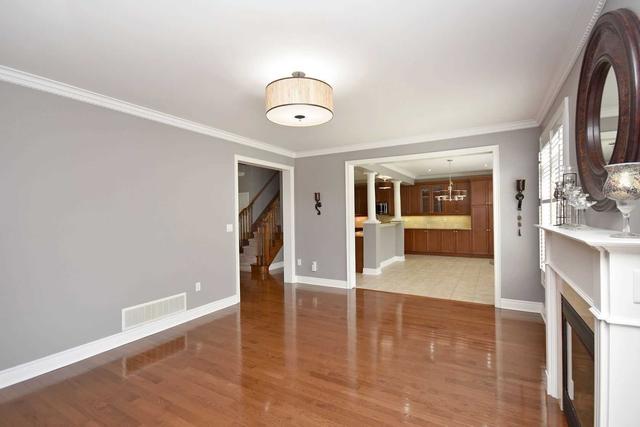 3156 Stocksbridge Ave, House detached with 4 bedrooms, 5 bathrooms and 4 parking in Oakville ON | Image 17