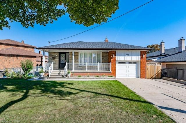 47 Dundee Drive, House detached with 4 bedrooms, 2 bathrooms and 3 parking in Toronto ON | Image 30
