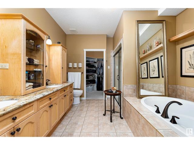 9717 95 St Nw, House detached with 6 bedrooms, 3 bathrooms and null parking in Edmonton AB | Image 32