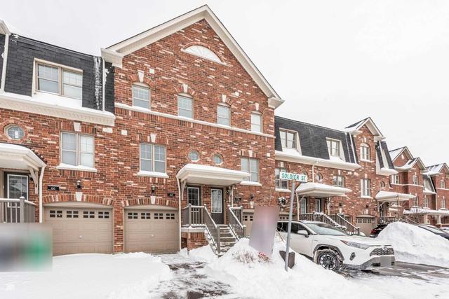 68 Soldier St, House attached with 2 bedrooms, 3 bathrooms and 2 parking in Brampton ON | Image 12