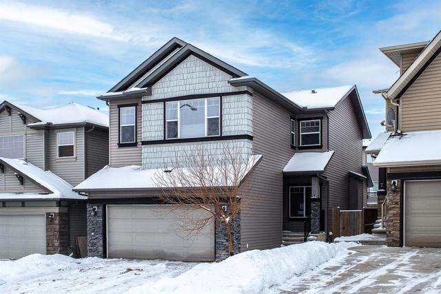 11 Pantego Close Nw, House detached with 3 bedrooms, 2 bathrooms and 4 parking in Calgary AB | Image 1