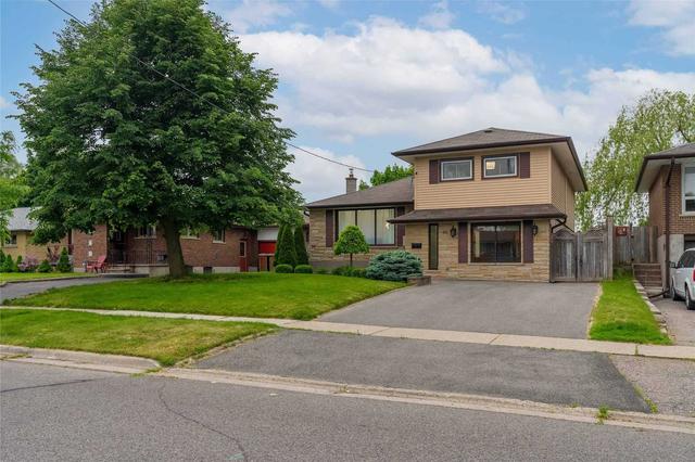 80 Labrador Dr, House detached with 3 bedrooms, 2 bathrooms and 4 parking in Oshawa ON | Image 36