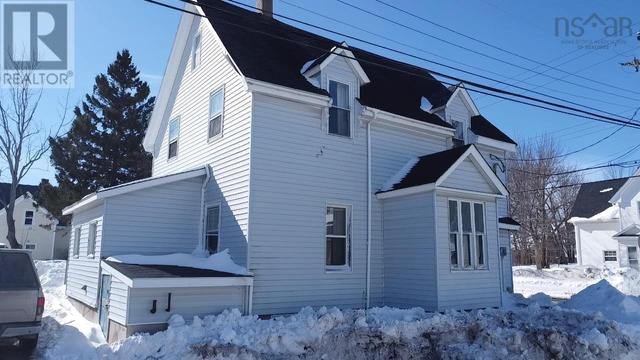 376 Washington Street, House detached with 4 bedrooms, 1 bathrooms and null parking in New Glasgow NS | Image 1