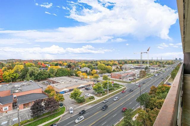 1203 - 8111 Yonge St, Condo with 3 bedrooms, 2 bathrooms and 1 parking in Markham ON | Image 2