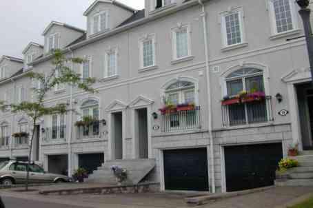 16 - 38 Hunt Ave, Townhouse with 4 bedrooms, 3 bathrooms and null parking in Richmond Hill ON | Image 1