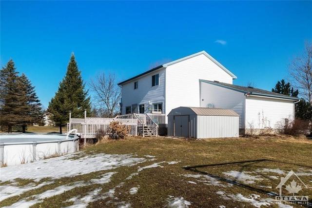 54 Harmony Way, House detached with 4 bedrooms, 2 bathrooms and 6 parking in North Grenville ON | Image 2