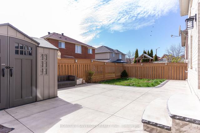 3 Dragon Tree Cres, House detached with 4 bedrooms, 5 bathrooms and 6 parking in Brampton ON | Image 32