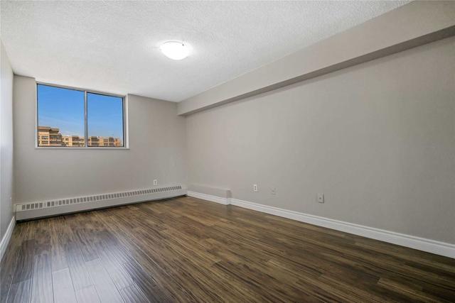 1907 - 340 Dixon Rd, Condo with 3 bedrooms, 2 bathrooms and 1 parking in Toronto ON | Image 15