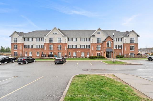 209 - 306 Spillsbury Dr, Condo with 2 bedrooms, 1 bathrooms and 2 parking in Peterborough ON | Image 7