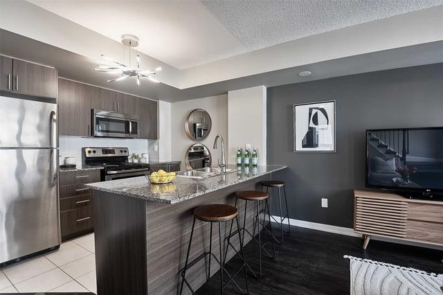 235 - 10 Foundry Ave, Townhouse with 2 bedrooms, 2 bathrooms and 1 parking in Toronto ON | Image 8