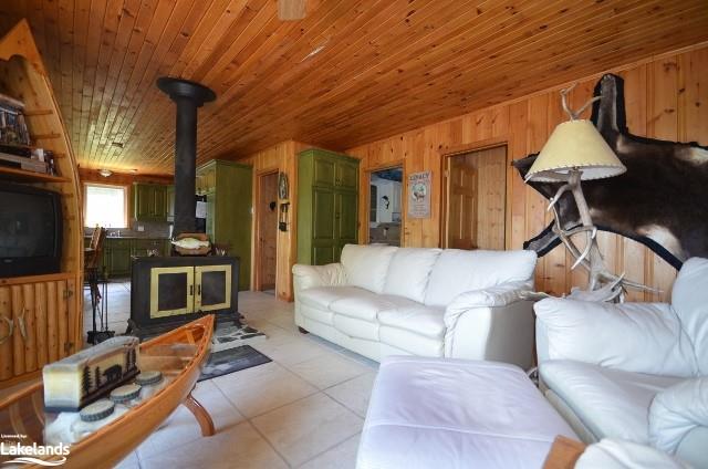 10365 Rabbit Lake, House detached with 4 bedrooms, 1 bathrooms and null parking in Temagami ON | Image 3