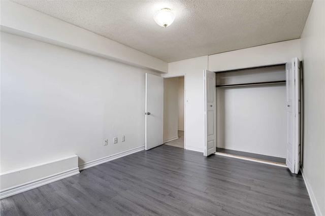 2116 - 370 Dixon Rd, Condo with 2 bedrooms, 1 bathrooms and 1 parking in Toronto ON | Image 17