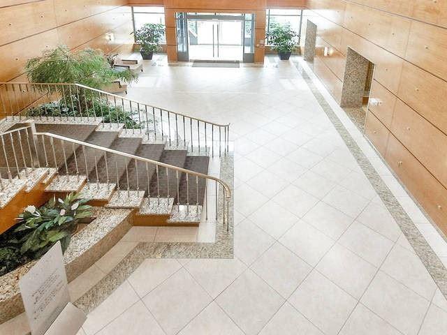 1739 - 35 Viking Lane, Condo with 2 bedrooms, 2 bathrooms and 1 parking in Toronto ON | Image 4