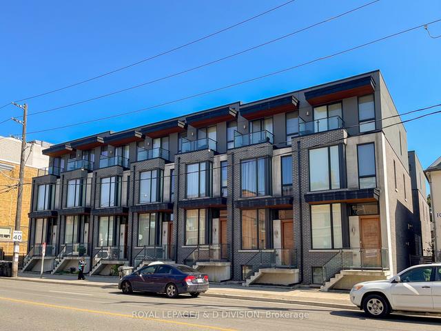 8 - 837 Broadview Ave, House attached with 3 bedrooms, 3 bathrooms and 1 parking in Toronto ON | Image 32