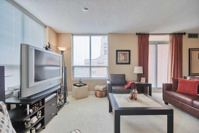 303 - 25 Times Ave, Condo with 2 bedrooms, 2 bathrooms and 1 parking in Markham ON | Image 3