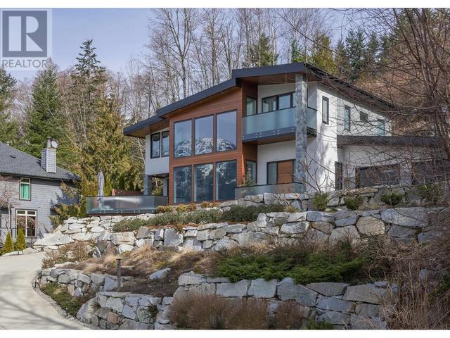 315 Furry Creek Drive, House detached with 3 bedrooms, 4 bathrooms and 5 parking in Squamish Lillooet D BC | Image 34