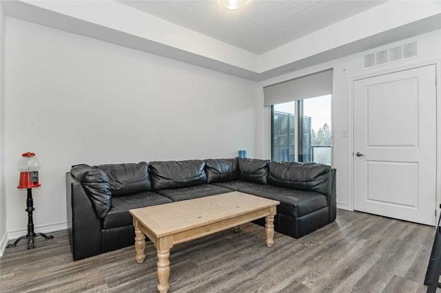 327 - 1284 Gordon St, Condo with 3 bedrooms, 1 bathrooms and 1 parking in Guelph ON | Image 3