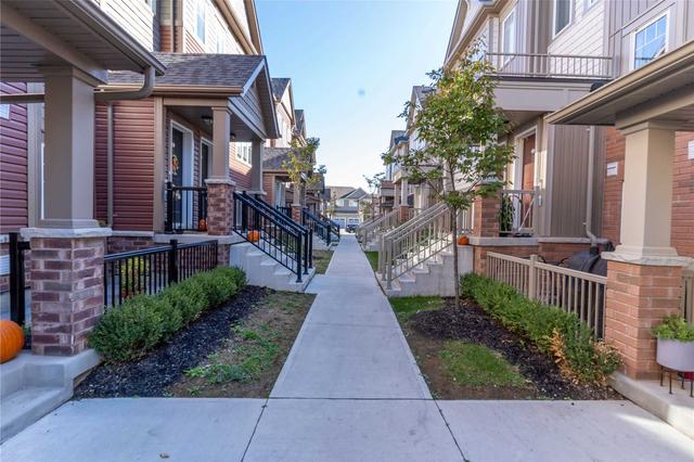 27 - 2500 Hill Rise Crt, Condo with 2 bedrooms, 2 bathrooms and 1 parking in Oshawa ON | Image 12